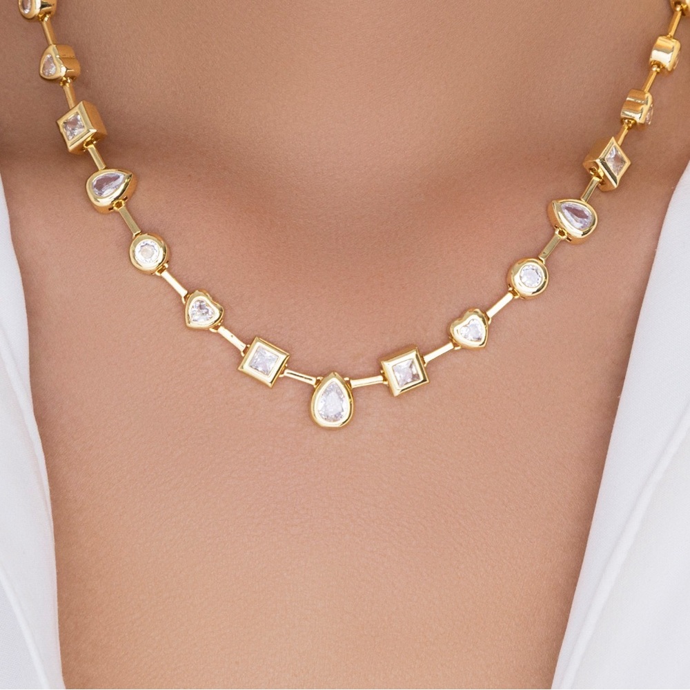 Gold plated necklace with white Swarovski crystals -a classic with a twist BNIB